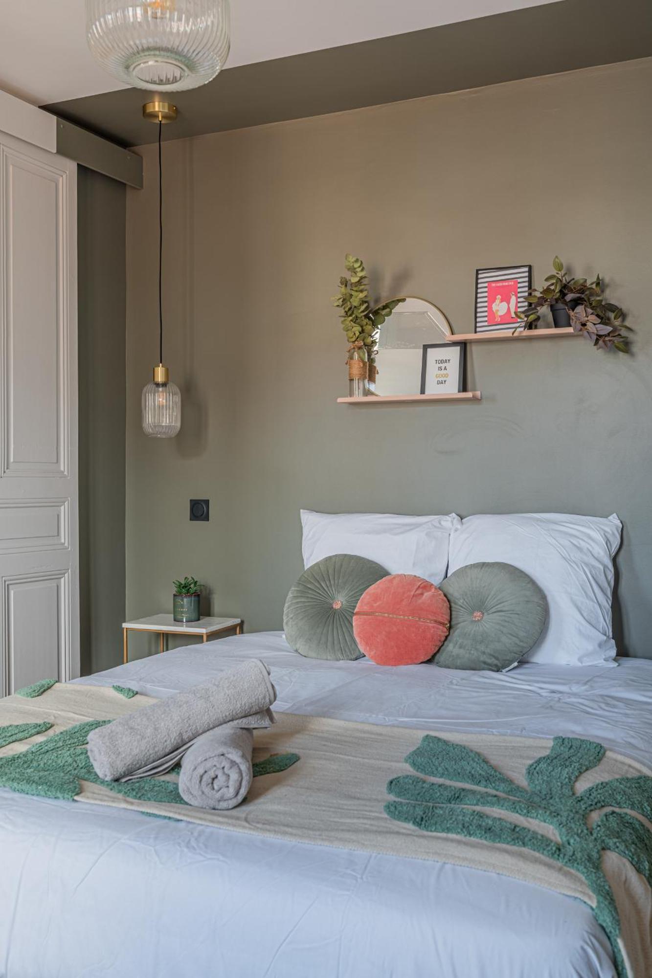 Le Felix Appart'Hotel Romans-sur-Isere Luaran gambar