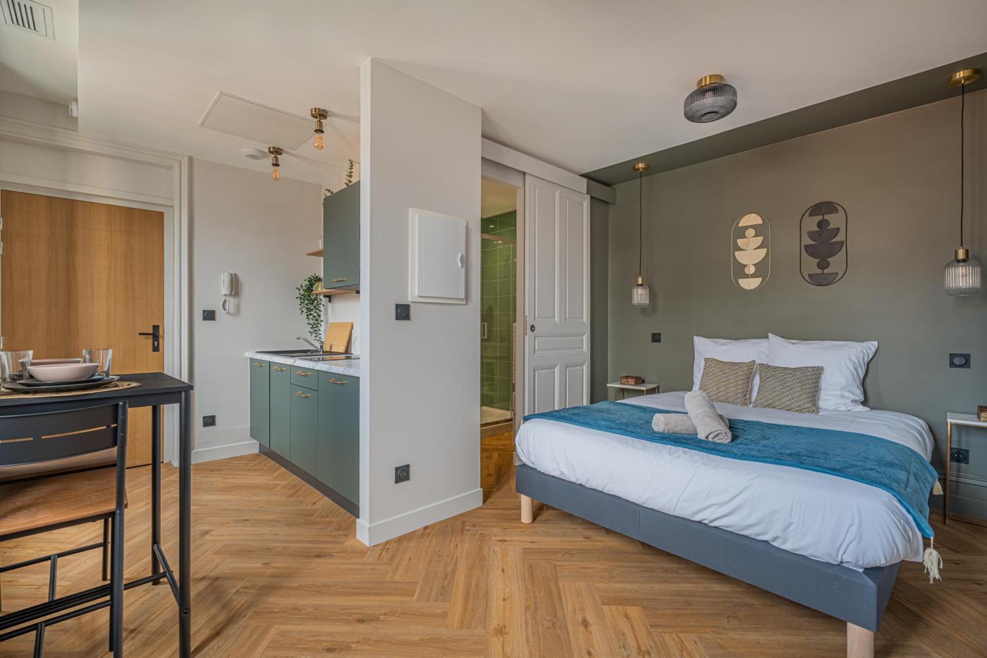 Le Felix Appart'Hotel Romans-sur-Isere Luaran gambar