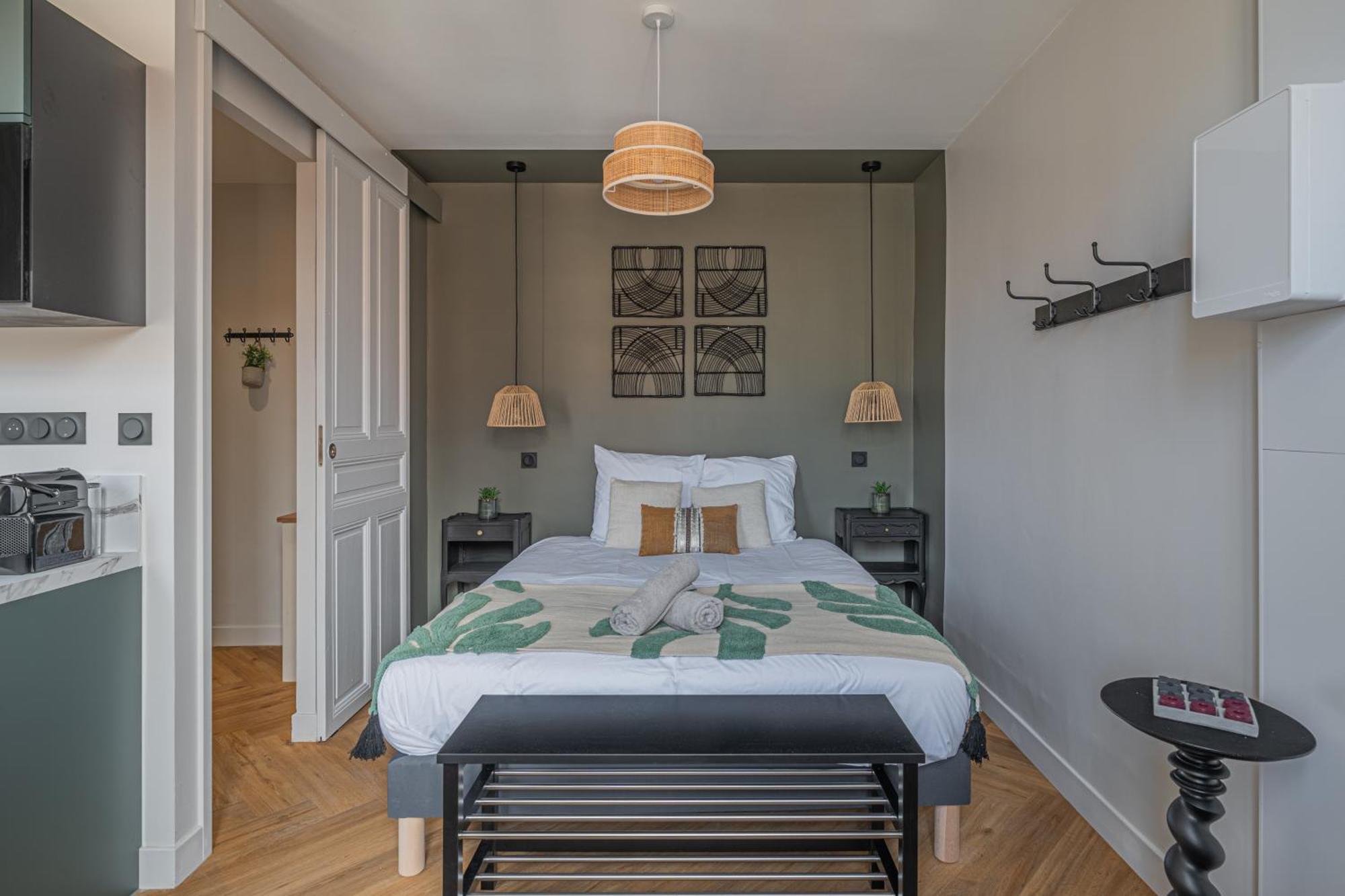 Le Felix Appart'Hotel Romans-sur-Isere Luaran gambar
